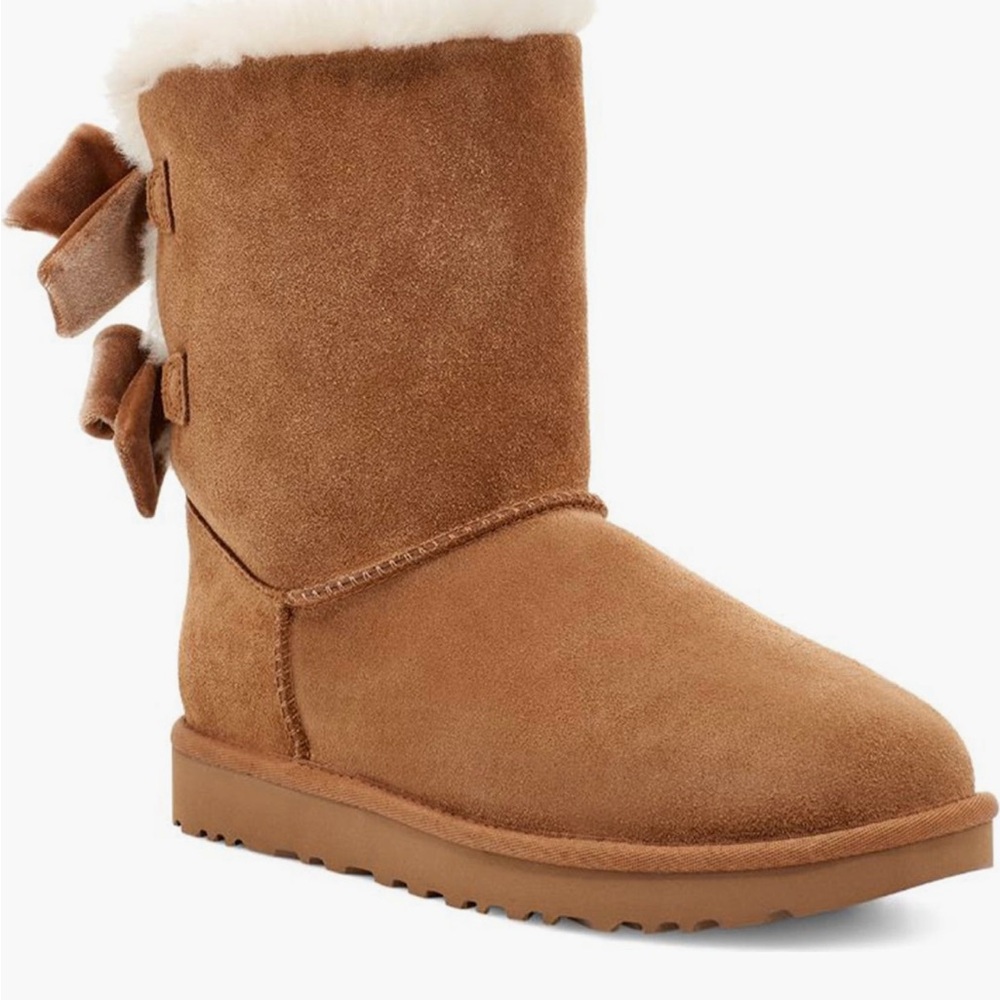 UGG Bailey Bow Velvet Ribbon Fur